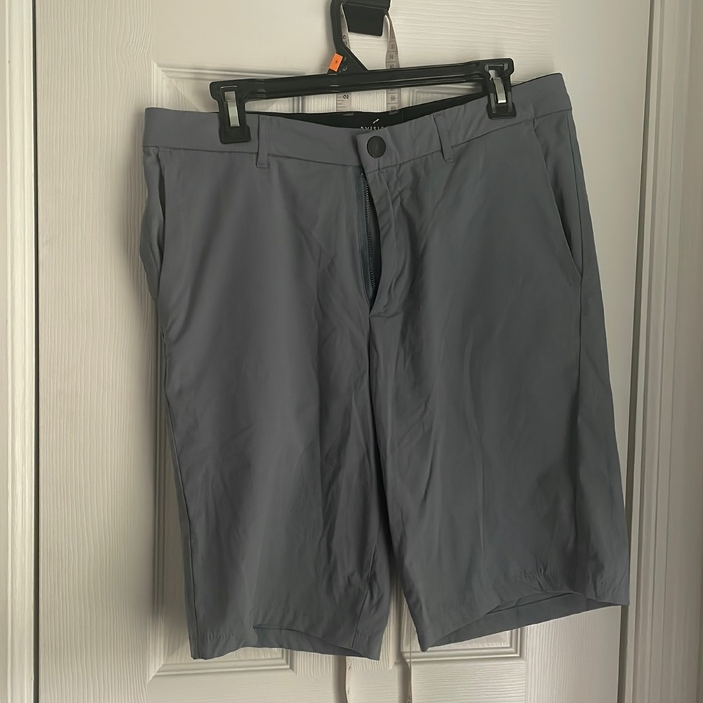 Men’s flat front shorts